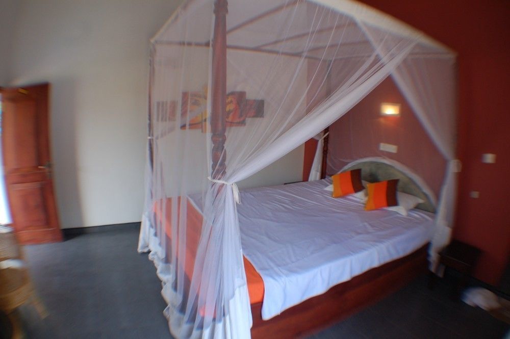 أونا واتونا Bedspace المظهر الخارجي الصورة